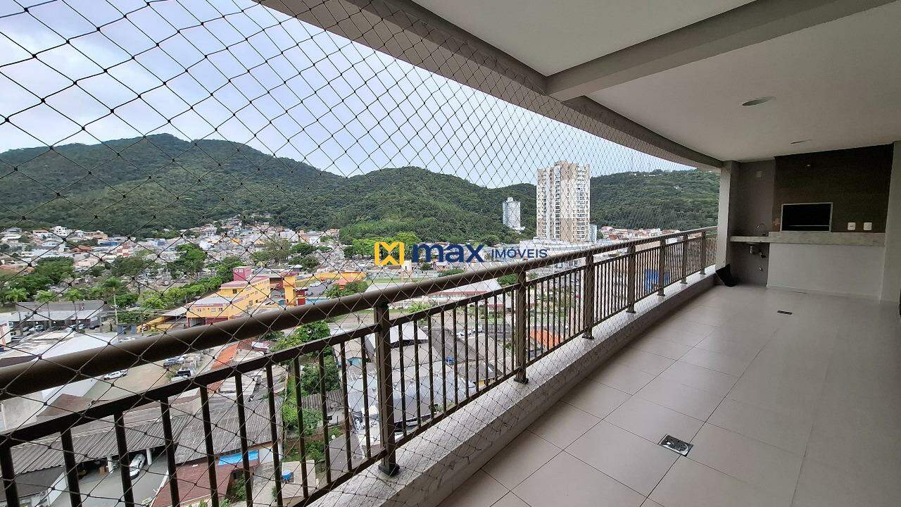 Apartamento para aluguel no Fazenda: Sacada