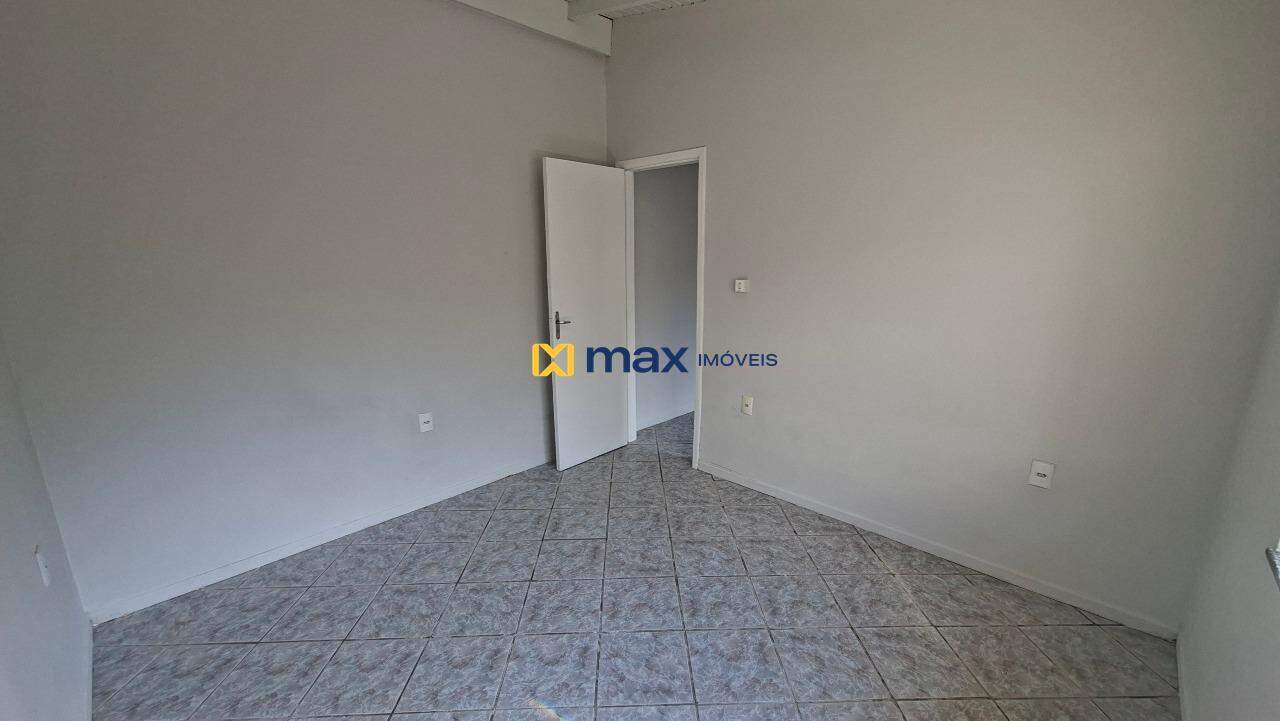 Casa para aluguel no São Vicente: Quarto