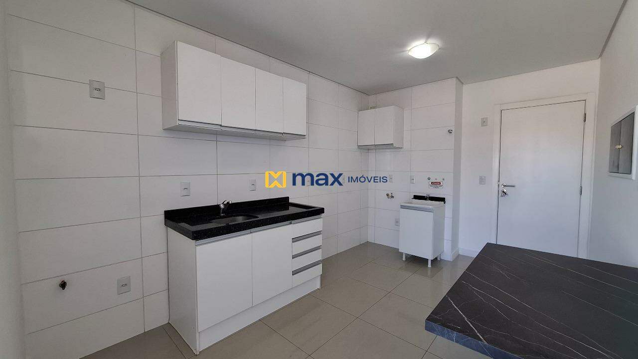 Apartamento para aluguel no Centro: Cozinha/ Lavanderia