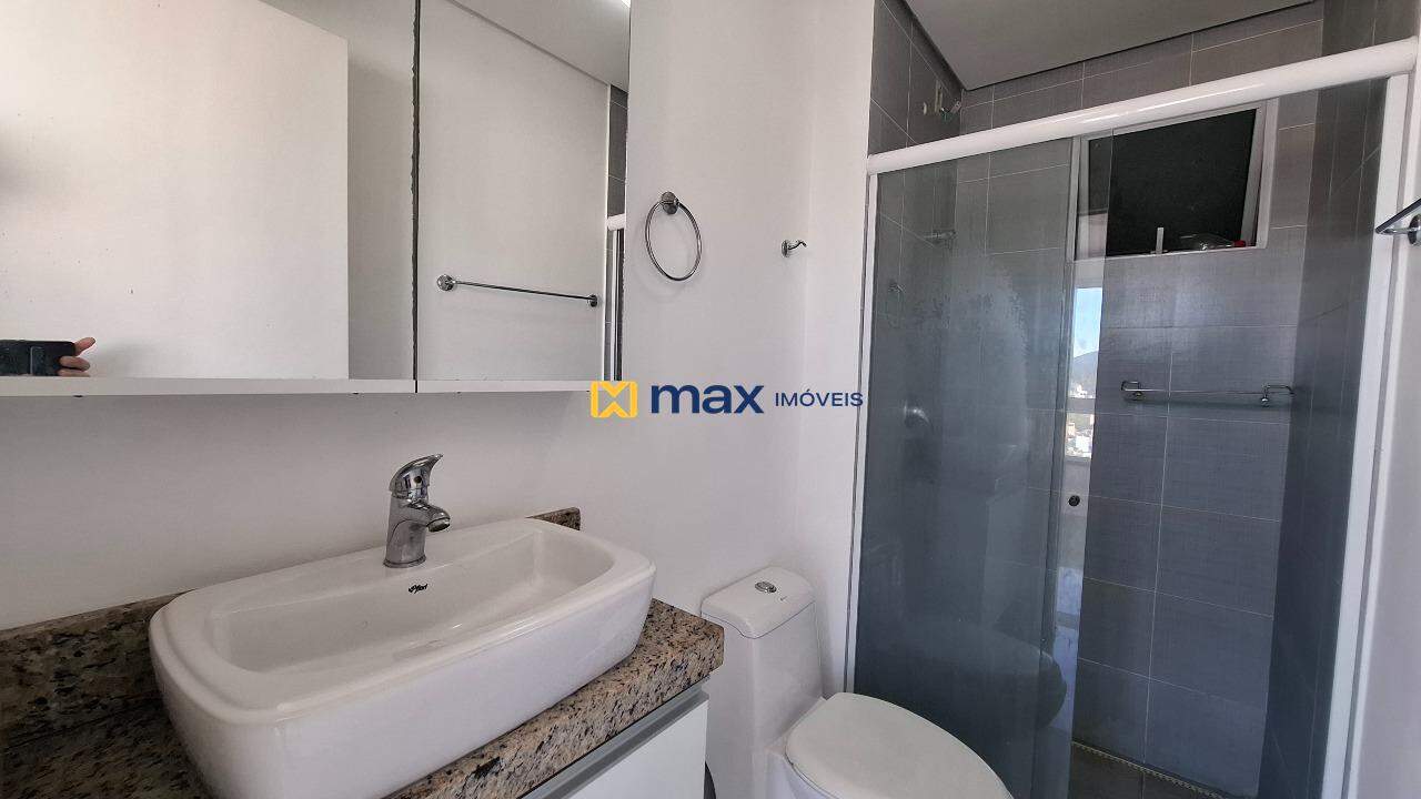 Apartamento para aluguel no Centro: Banheiro