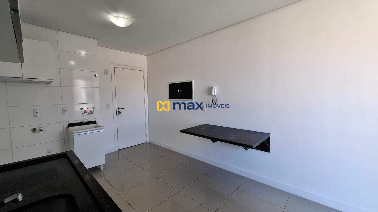 Apartamento para aluguel no Centro: Cozinha/ Lavanderia