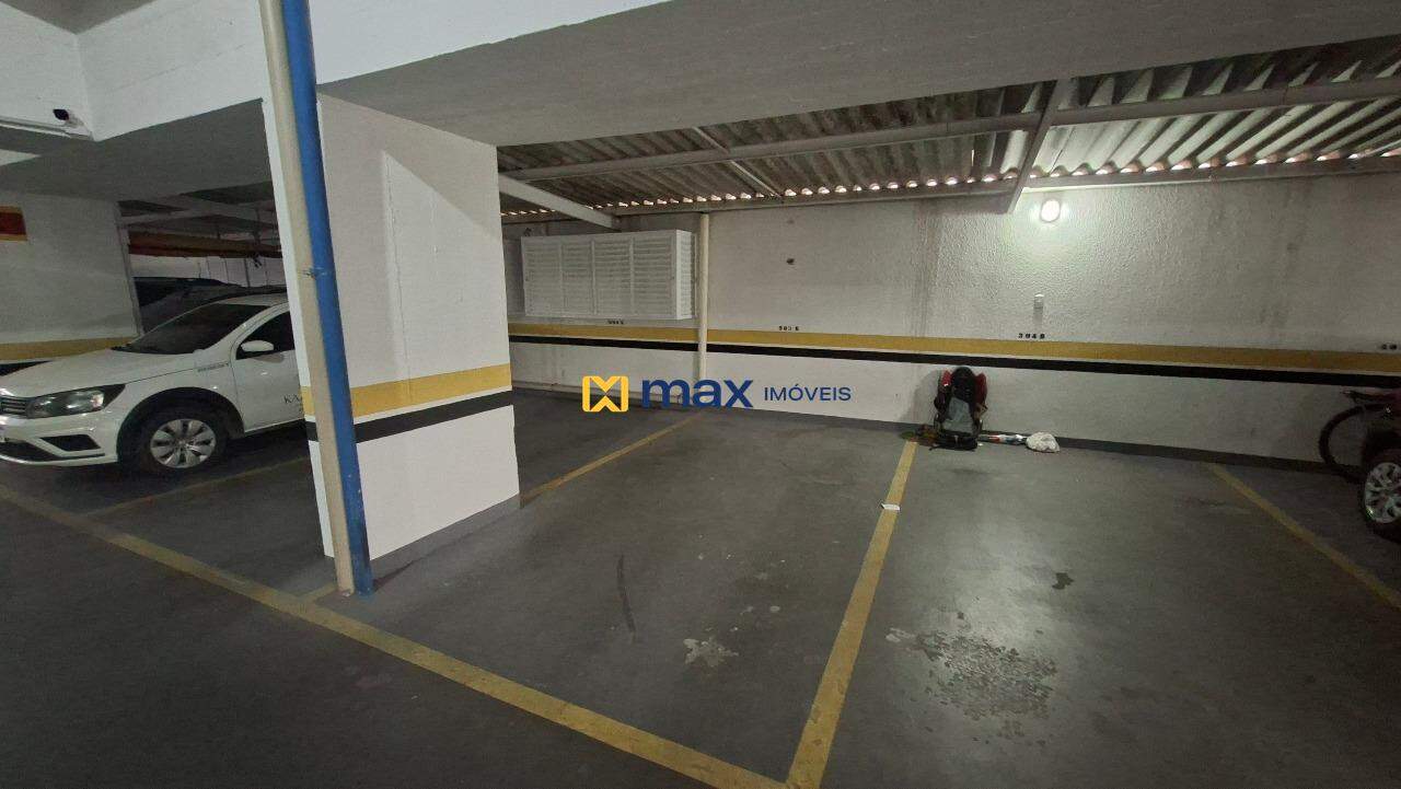 Apartamento para aluguel no São João: Vaga de Garagem