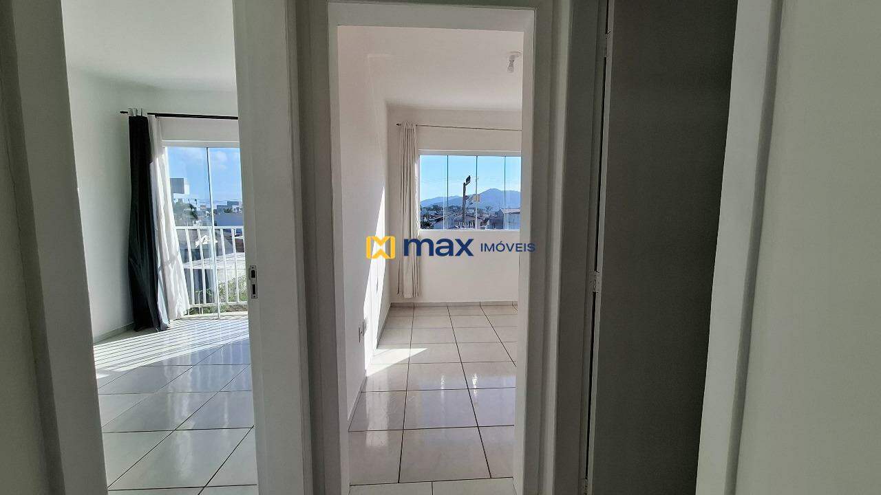 Apartamento para aluguel no São Vicente: Hall dos Quartos