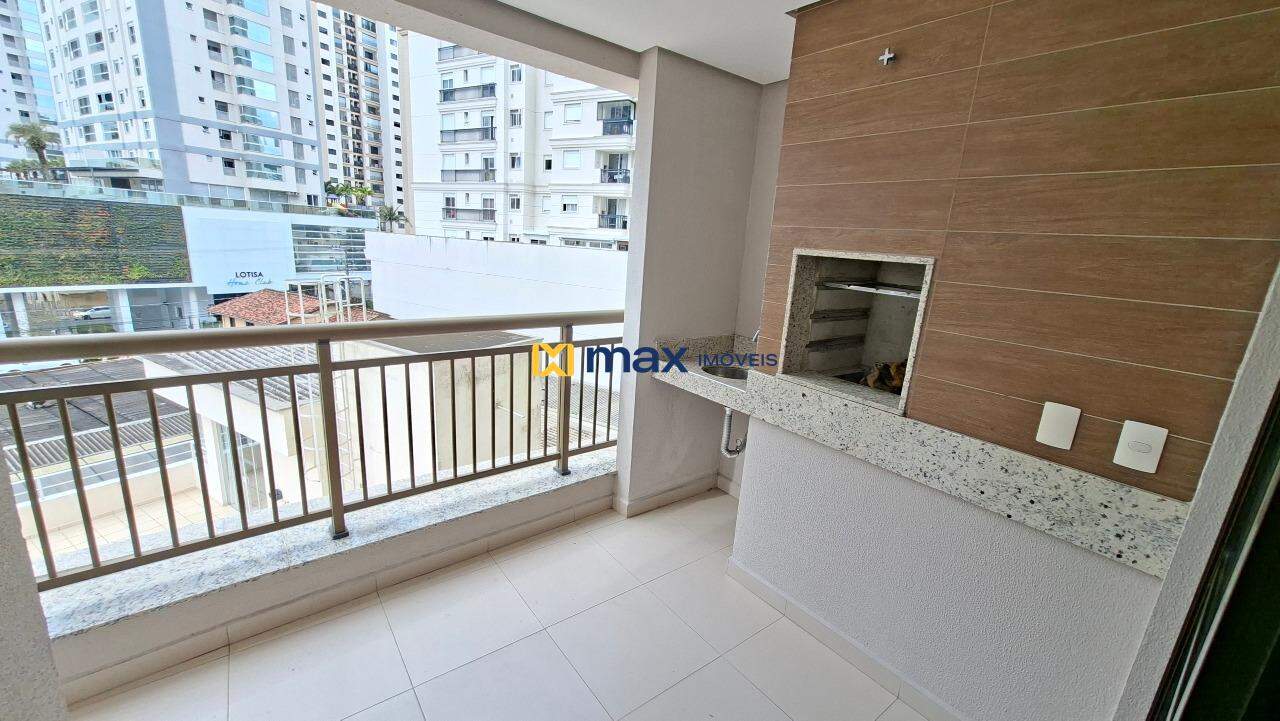 Apartamento para aluguel no Fazenda: Sacada