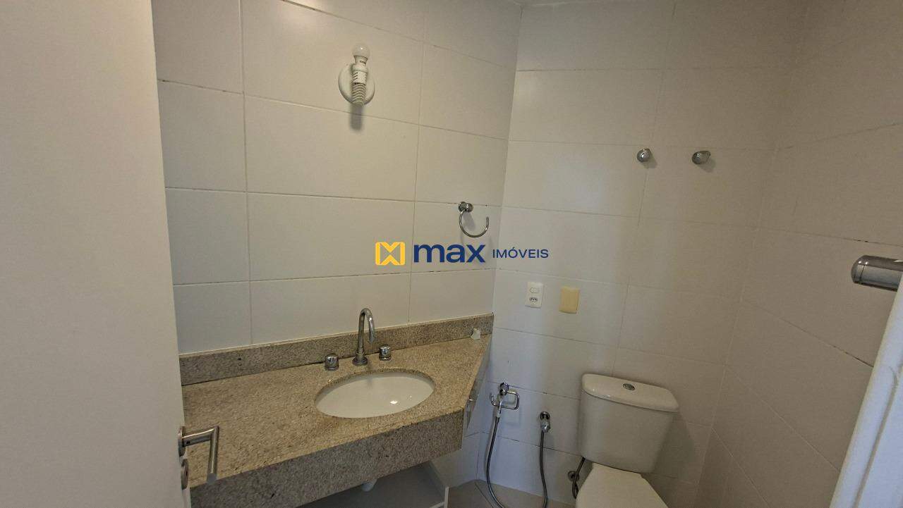 Apartamento para aluguel no Fazenda: Banheiro Suíte