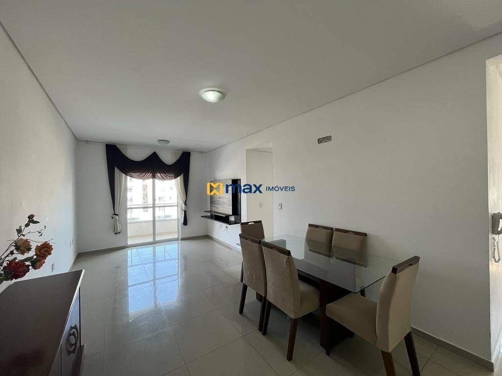 Apartamento para aluguel no Municípios: 
