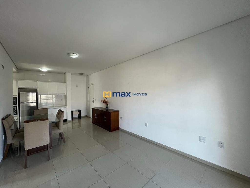 Apartamento para aluguel no Municípios: 