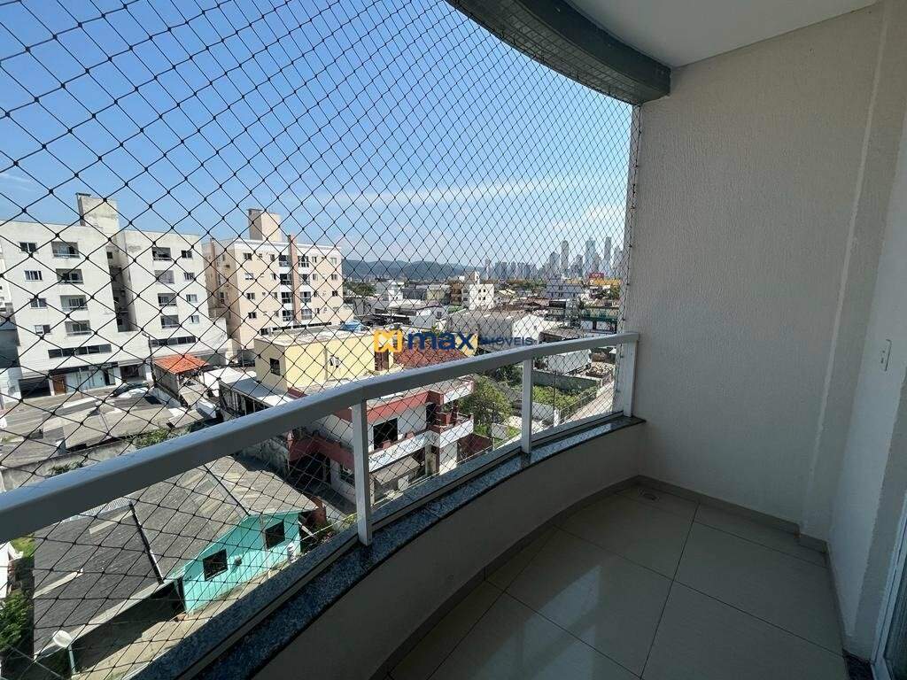 Apartamento para aluguel no Municípios: 