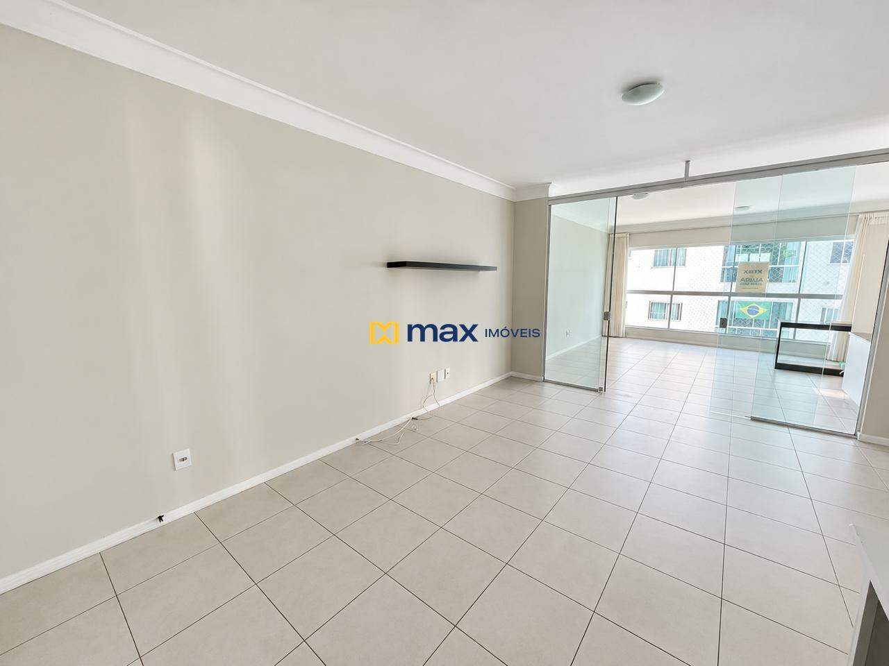 Apartamento para aluguel no Pioneiros: 