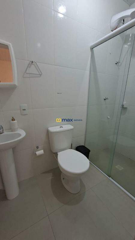 Apartamento para aluguel no Fazenda: Banheiro sa suíte