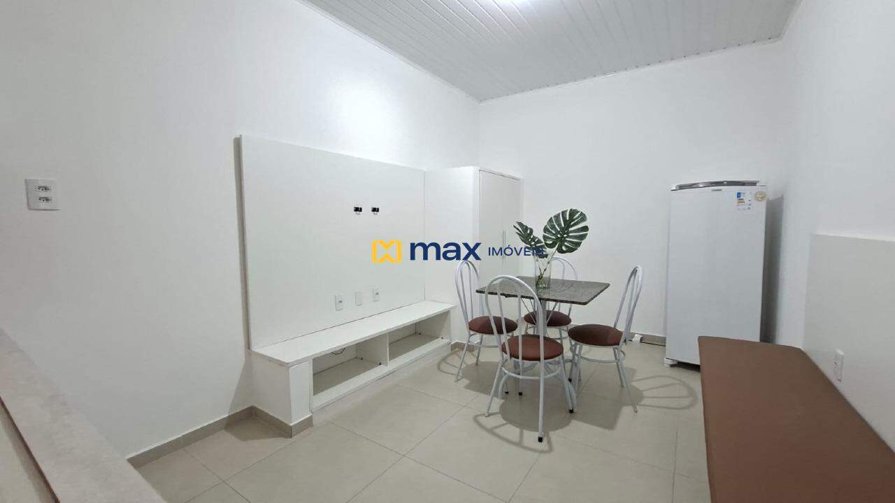 Apartamento para aluguel no Fazenda: Sala de jantar e cozinha