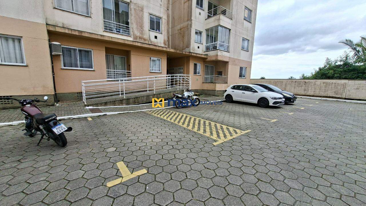 Apartamento para aluguel no Itaipava: Vaga de Garagem