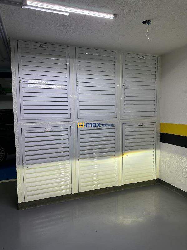 Apartamento para aluguel no Praia Brava: Hobby box
