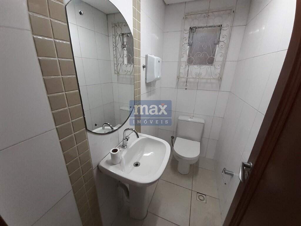 Sala para aluguel no Centro: Lavabo 2 Piso Inferior