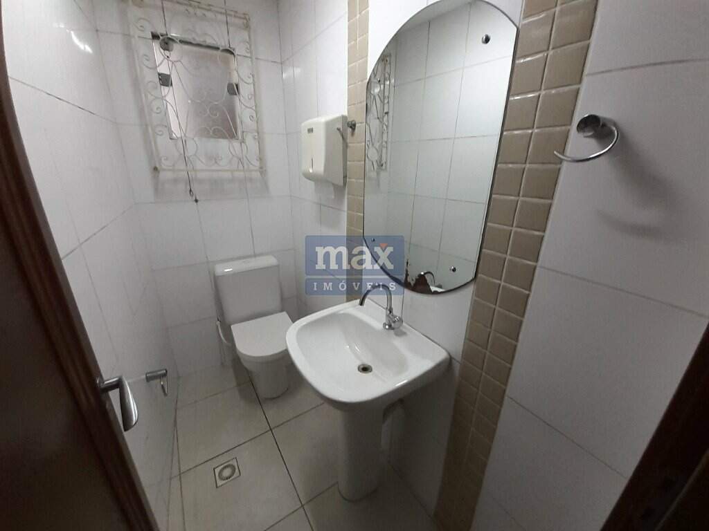 Sala para aluguel no Centro: Lavabo 3 Piso Inferior