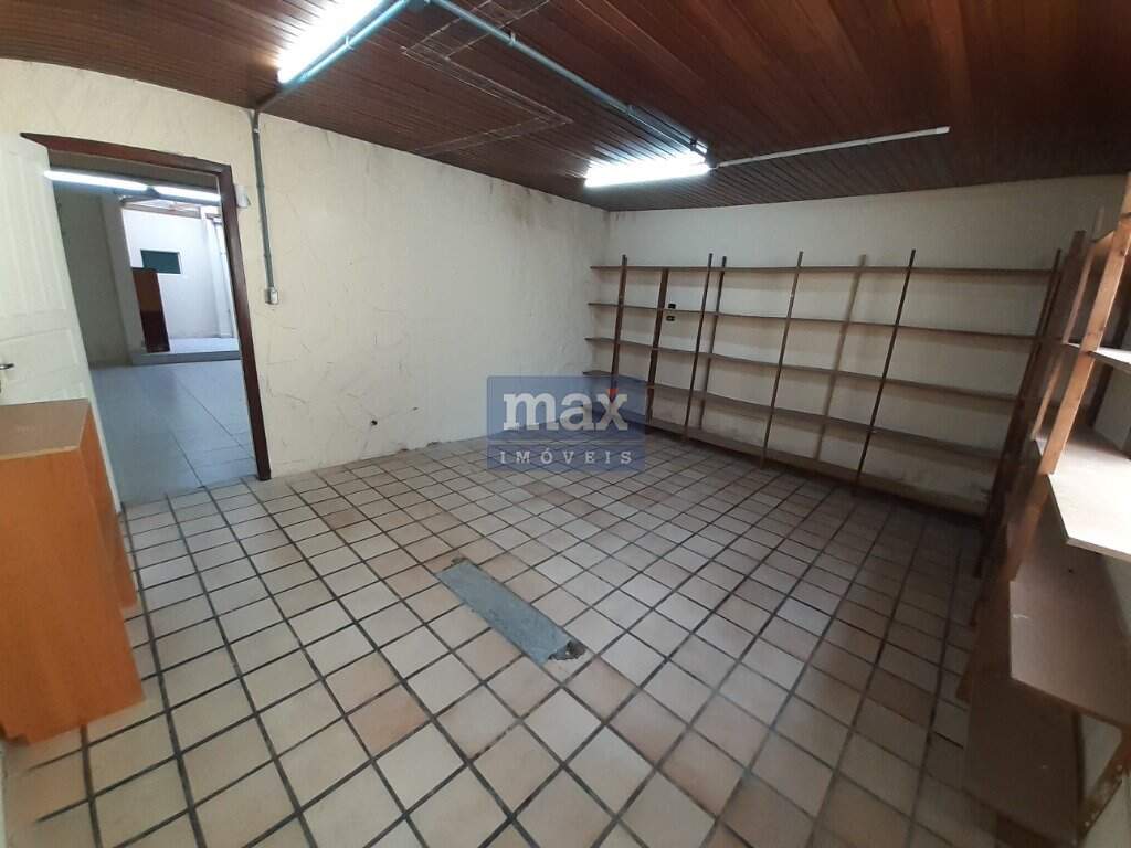 Sala para aluguel no Centro: Depósito 3