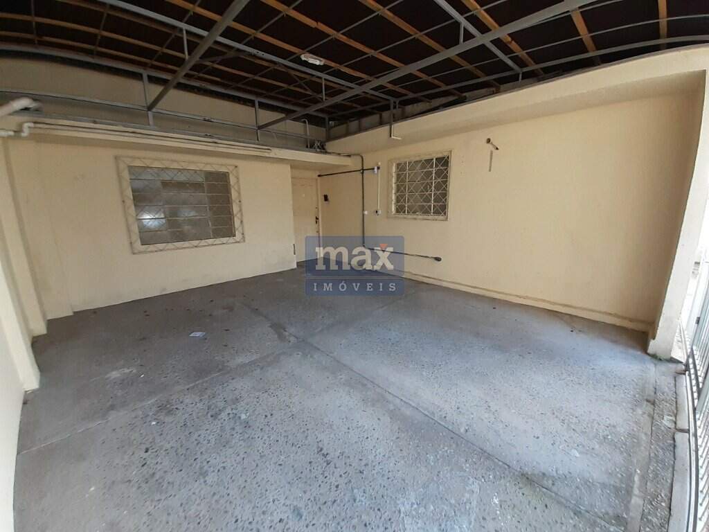 Sala para aluguel no Centro: Garagem