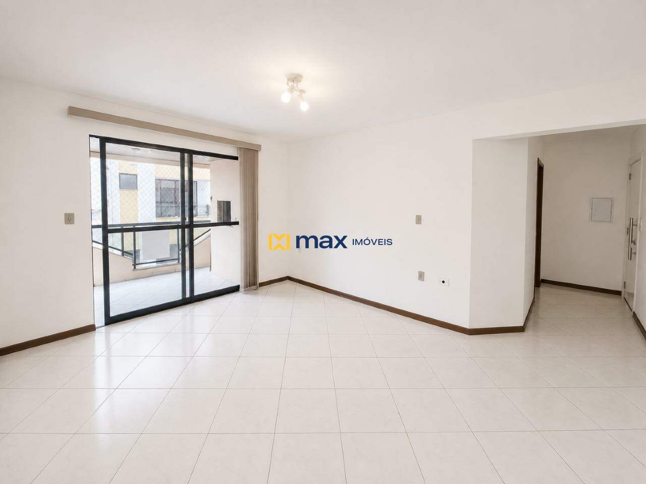 Apartamento para aluguel no Centro: 