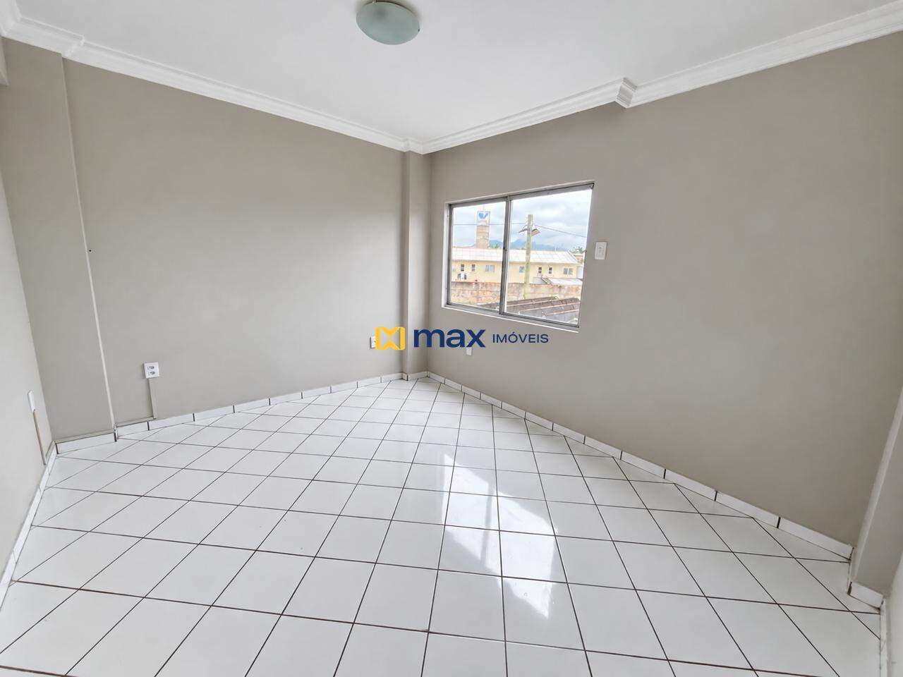 Apartamento para aluguel no Municípios: 