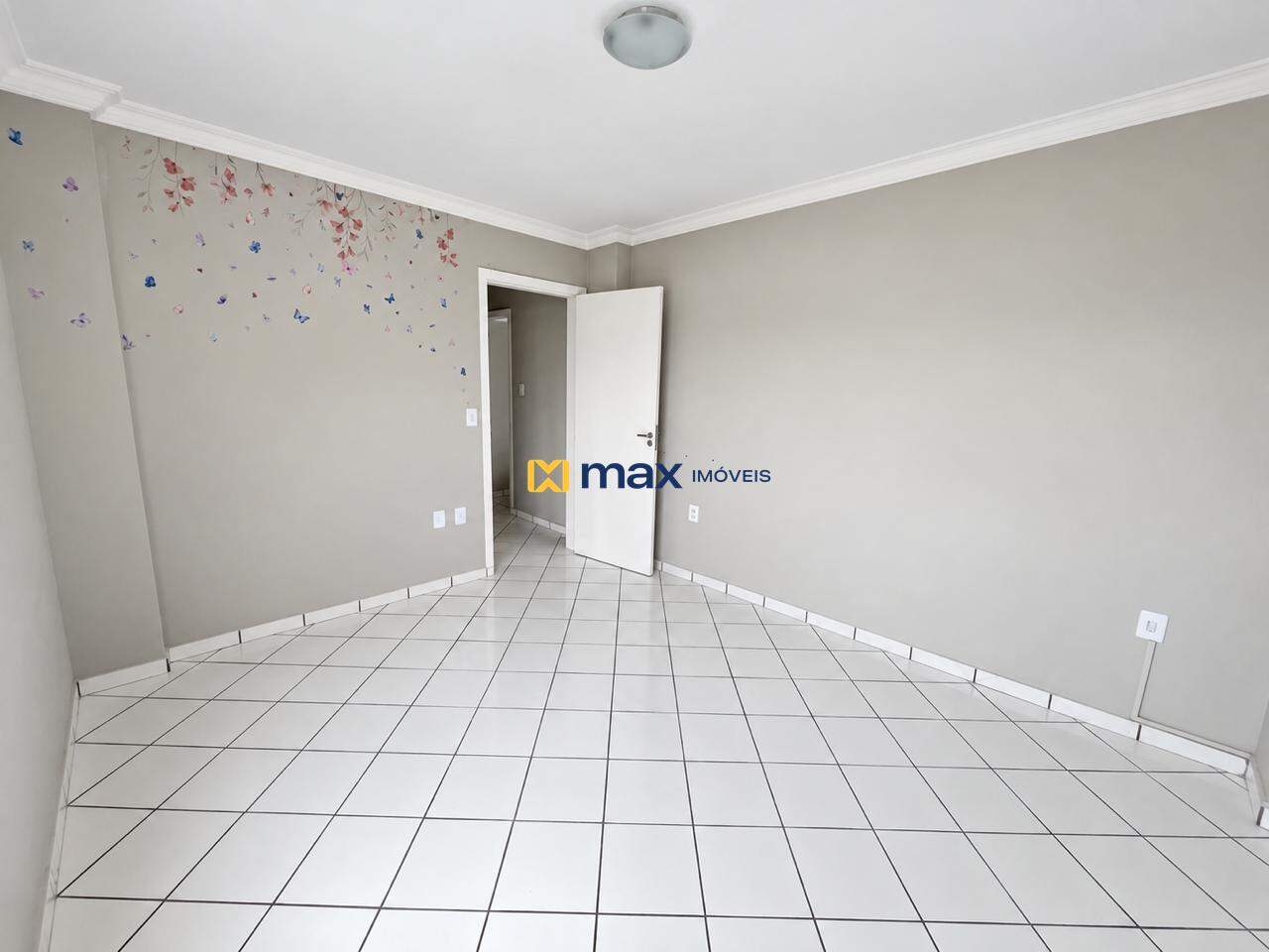 Apartamento para aluguel no Municípios: 