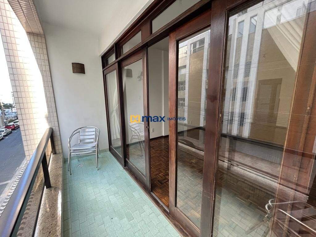 Apartamento para aluguel no Centro: 