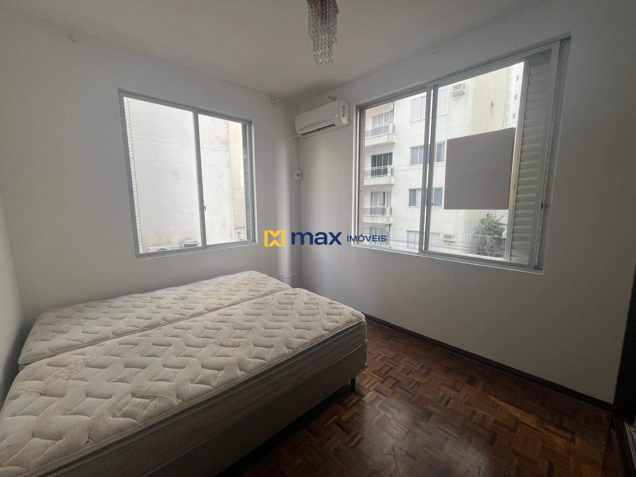 Apartamento para aluguel no Centro: 