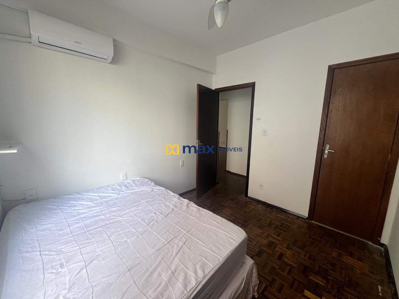 Apartamento para aluguel no Centro: 