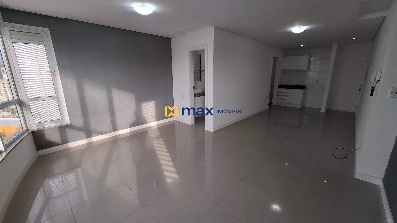 Apartamento para aluguel no Centro: Quarto