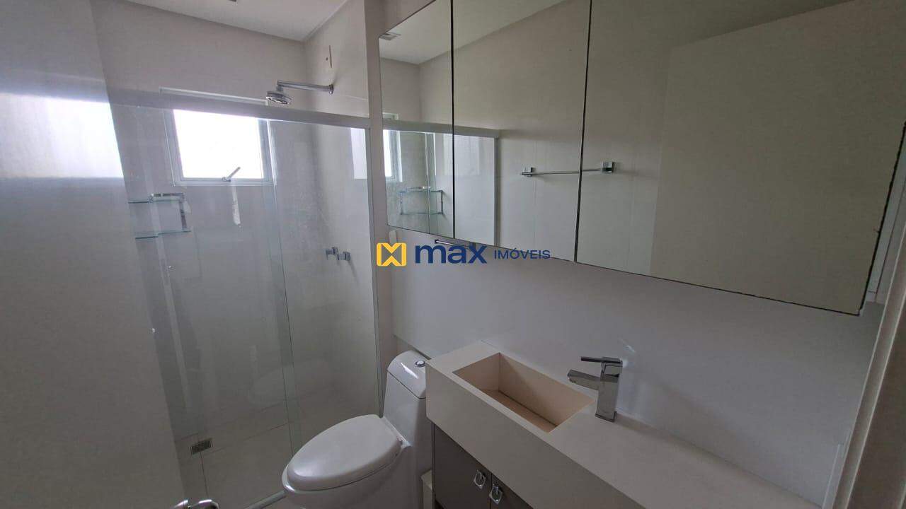 Apartamento para aluguel no Fazenda: Banheiro Social