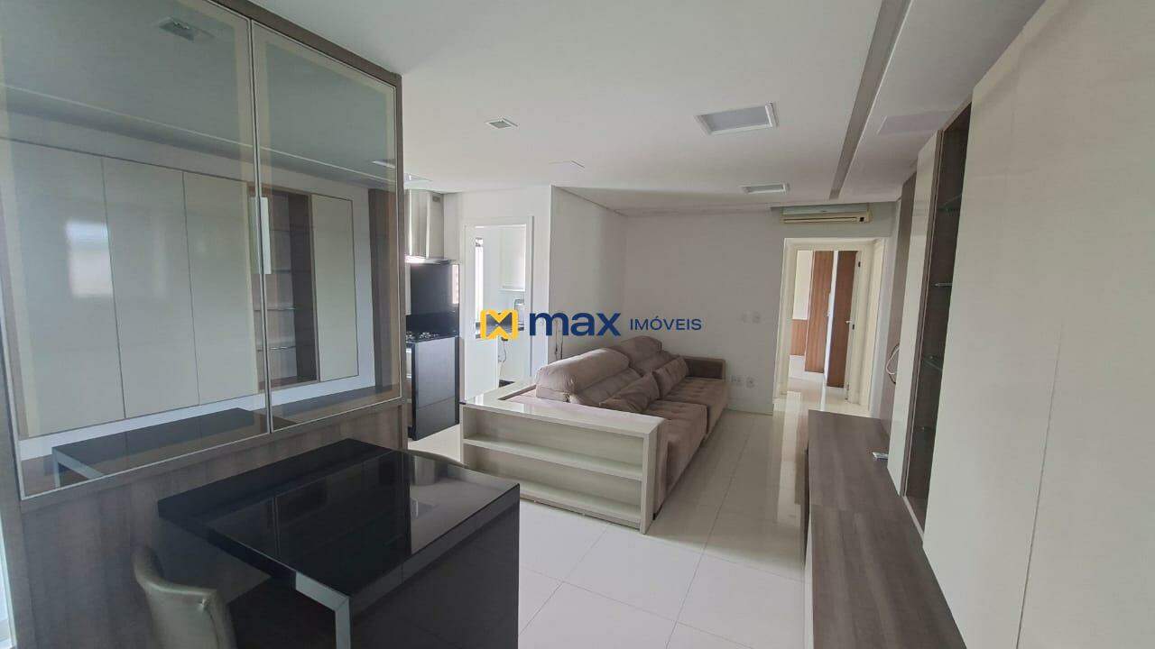 Apartamento para aluguel no Fazenda: Sala de Estar e Jantar