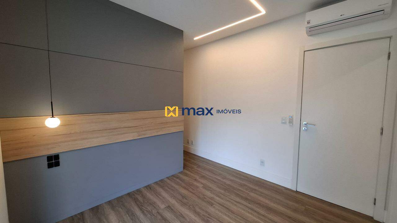 Apartamento para aluguel no Praia Brava: Suíte 1