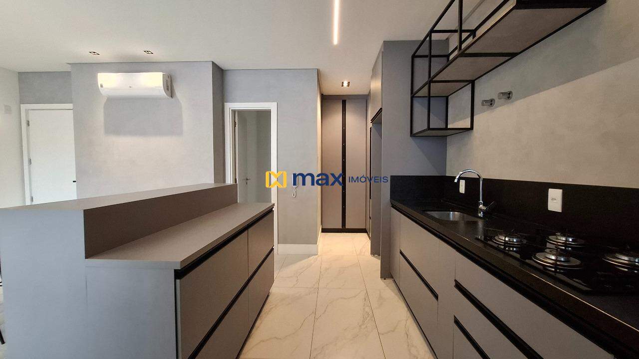 Apartamento para aluguel no Praia Brava: Cozinha