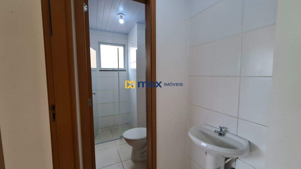 Apartamento para aluguel no Itaipava: Lavatório