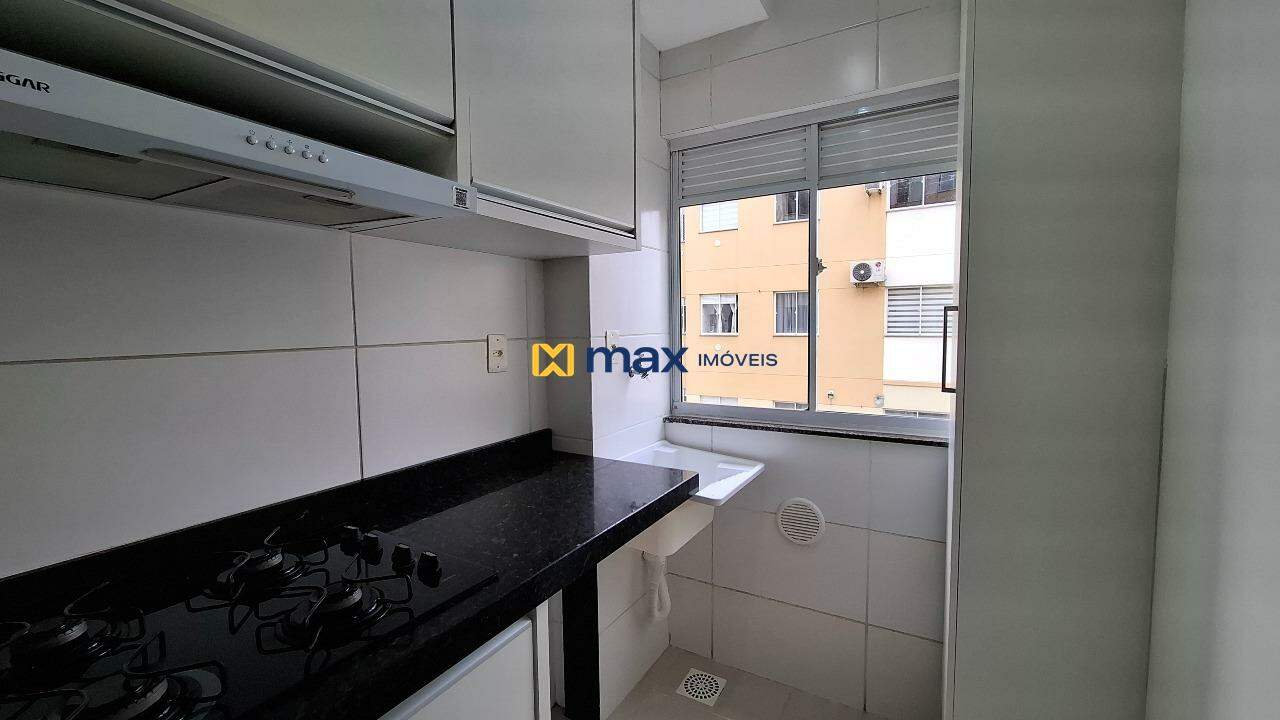 Apartamento para aluguel no Itaipava: Lavanderia