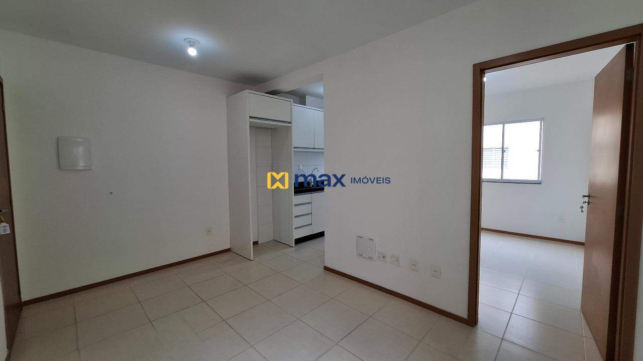 Apartamento para aluguel no Itaipava: Sala de Estar e Jantar