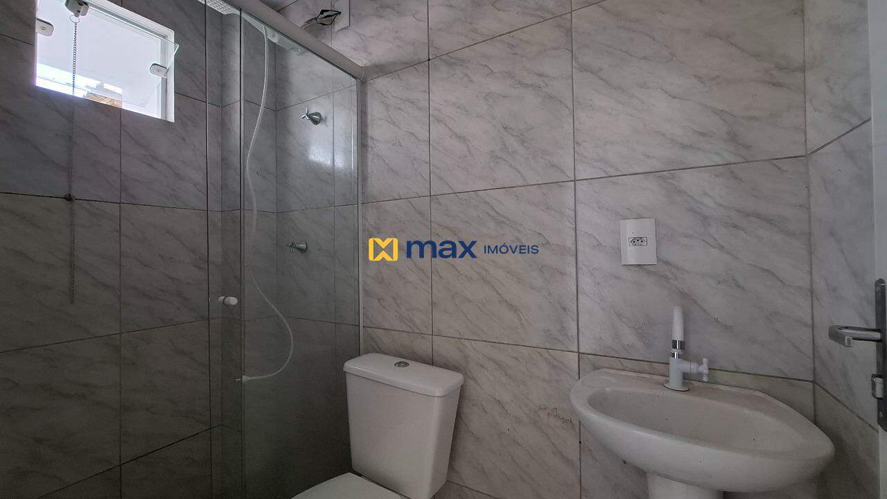 Apartamento para aluguel no Santa Regina: Banheiro Social