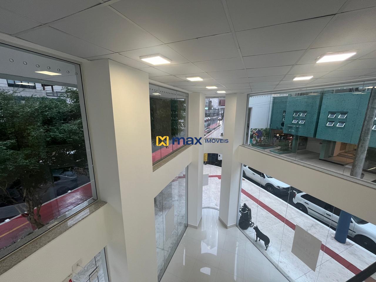 Sala para aluguel no Centro: 