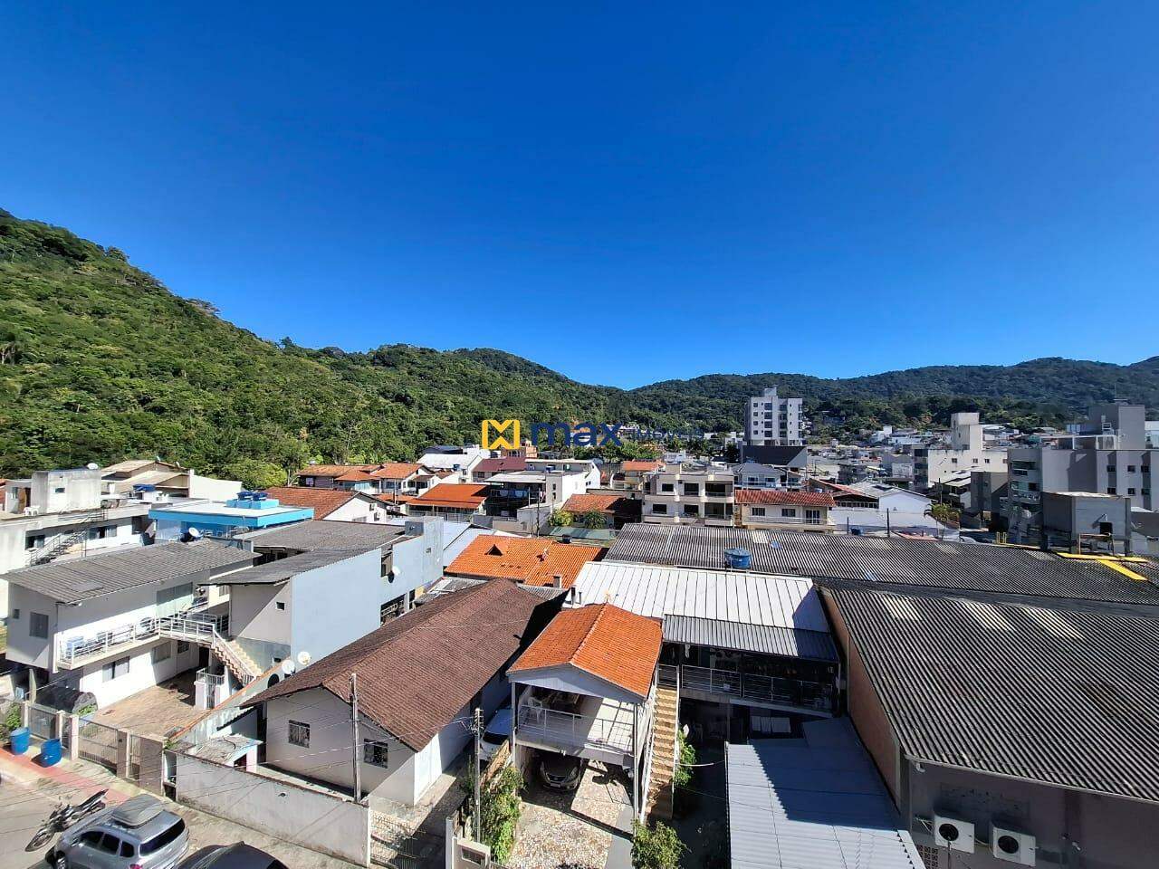 Apartamento para aluguel no Nações: Vista sacada