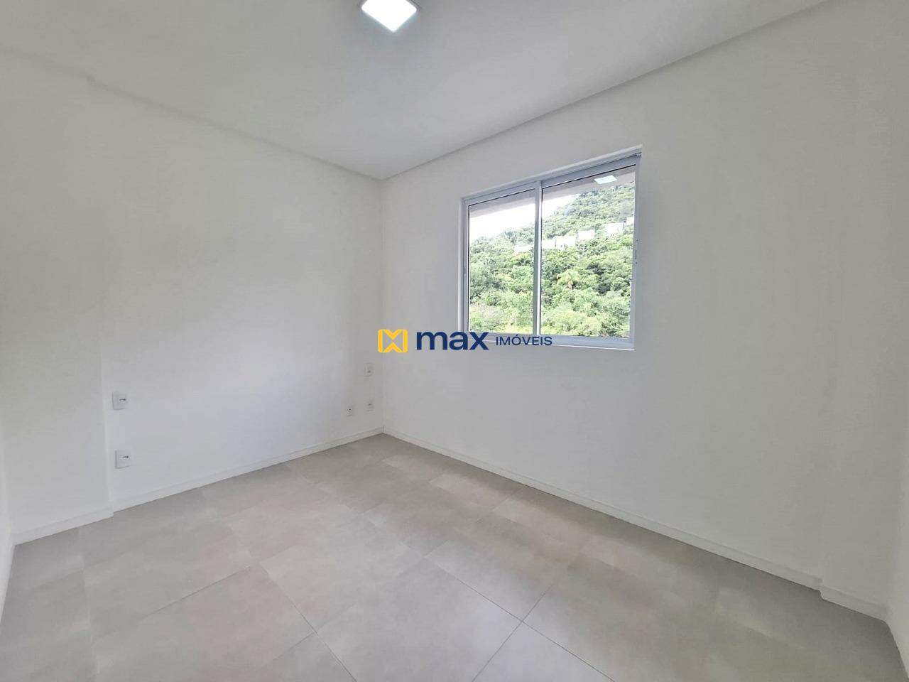 Apartamento para aluguel no Nações: Suíte 2