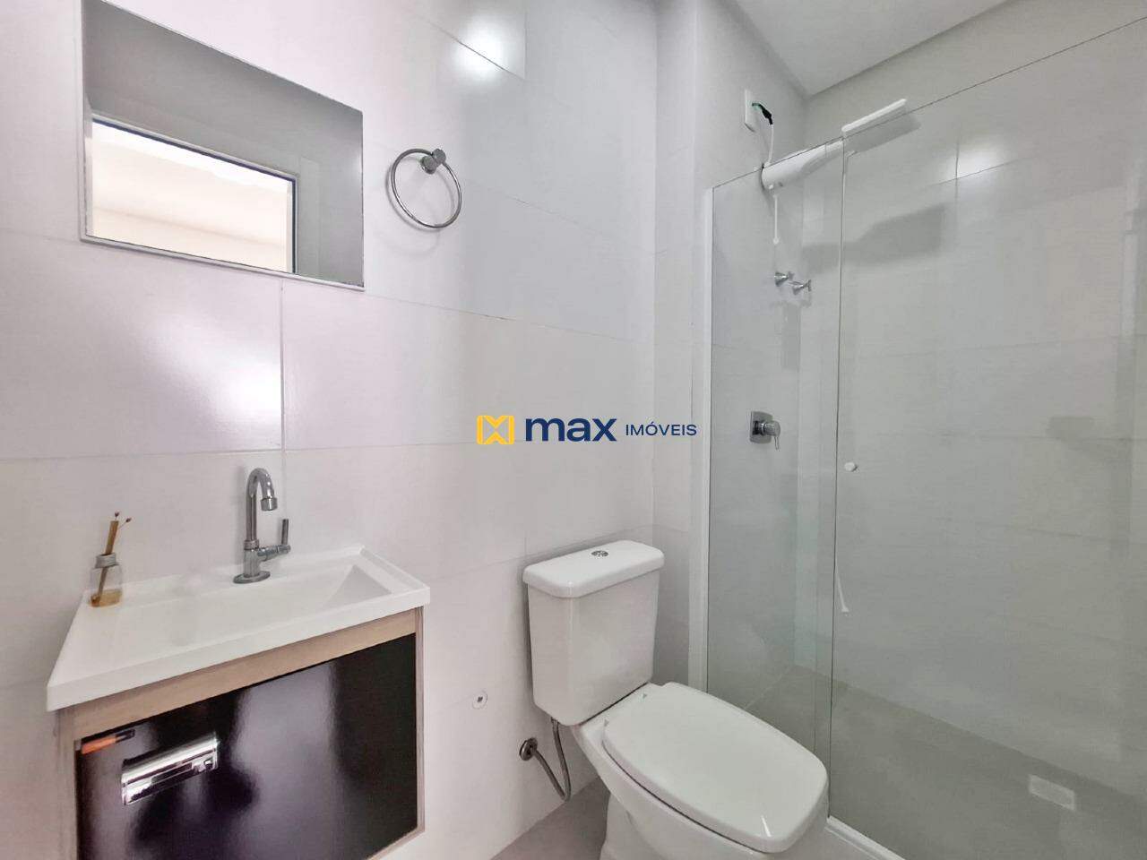 Apartamento para aluguel no Nações: Banheiro Suíte 2