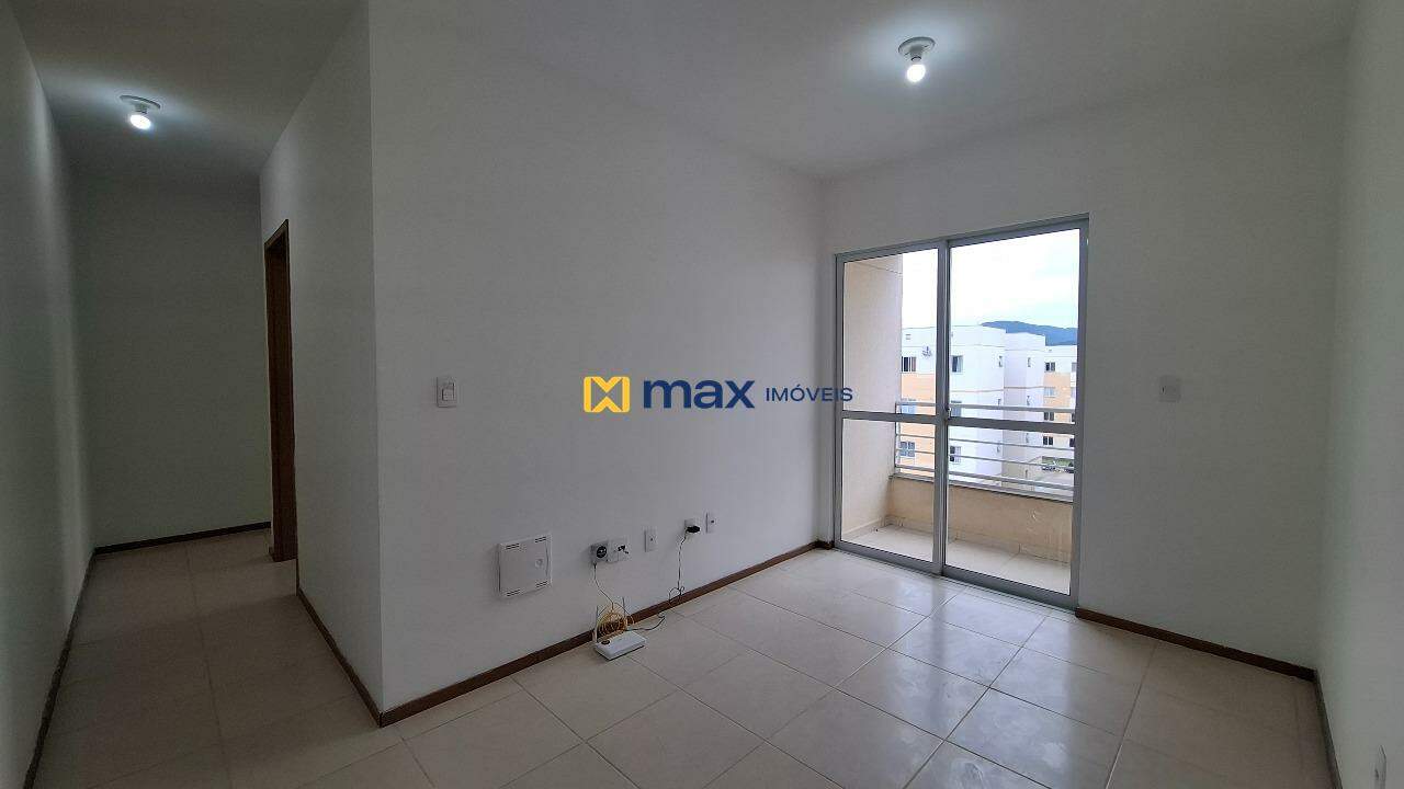 Apartamento para aluguel no Itaipava: Sala de Estar e Jantar