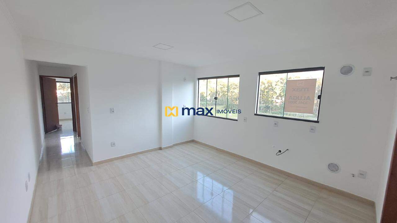 Apartamento para aluguel no Espinheiros: Sala de Estar e Jantar 