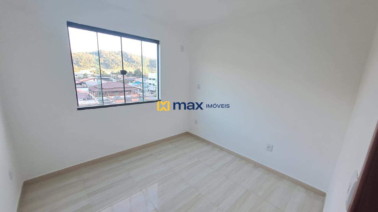 Apartamento para aluguel no Espinheiros: Quarto 1
