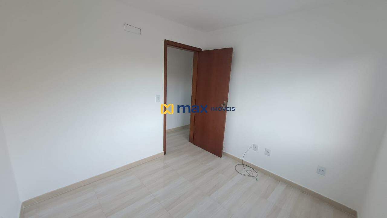 Apartamento para aluguel no Espinheiros: Quarto 1