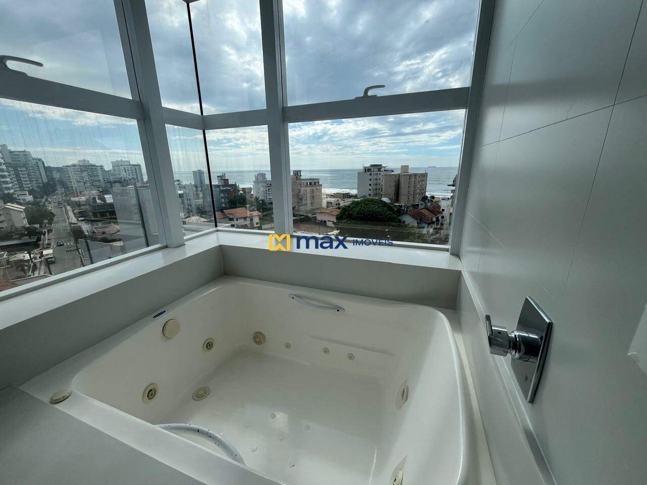 Apartamento para aluguel no Praia dos Amores: 