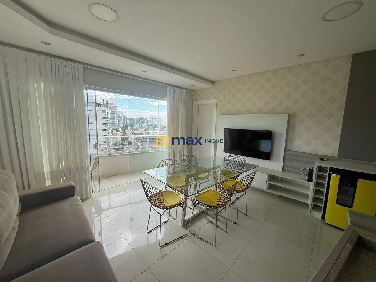Apartamento para aluguel no Praia dos Amores: 
