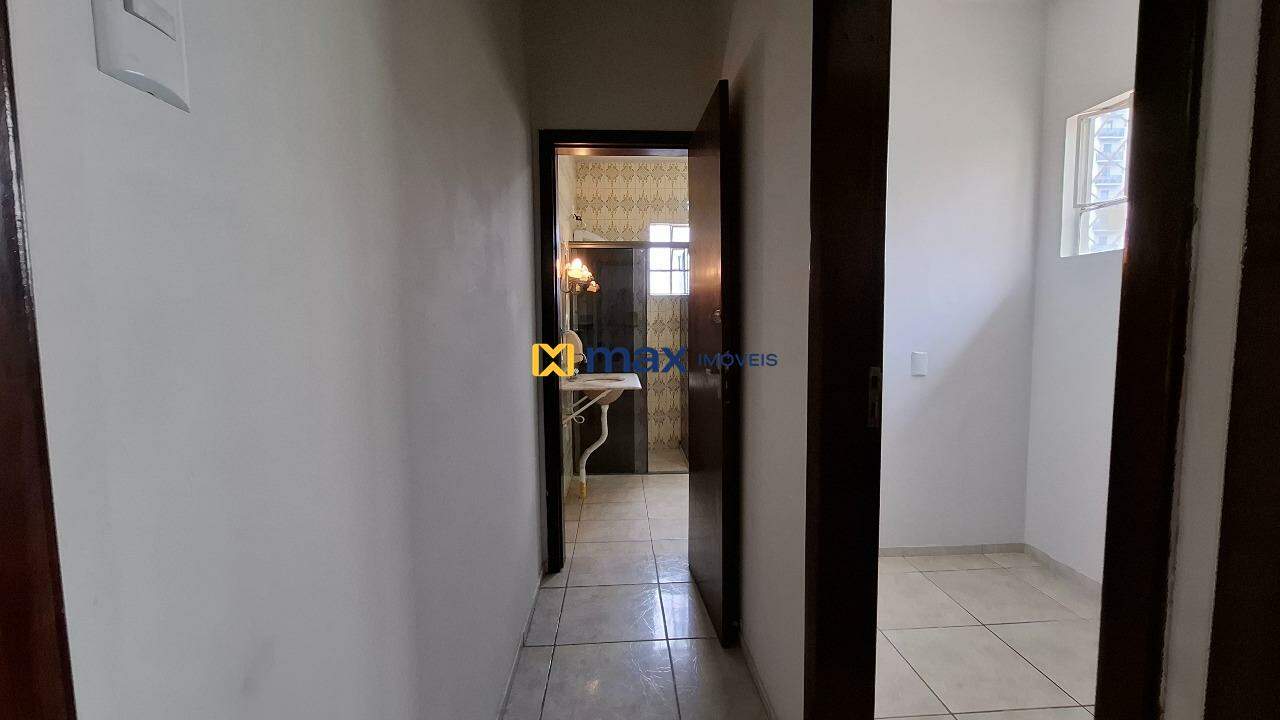 Sala para aluguel no Centro: Corredor