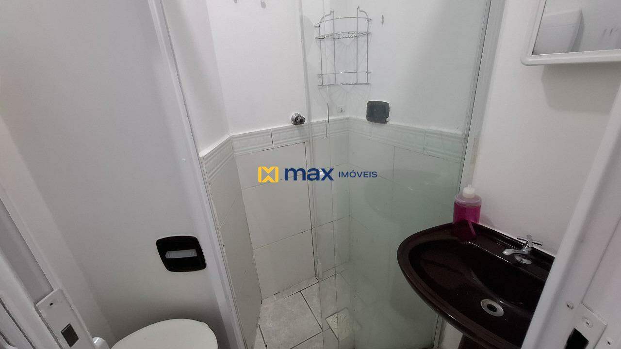 Apartamento para aluguel no Centro: Banheiro