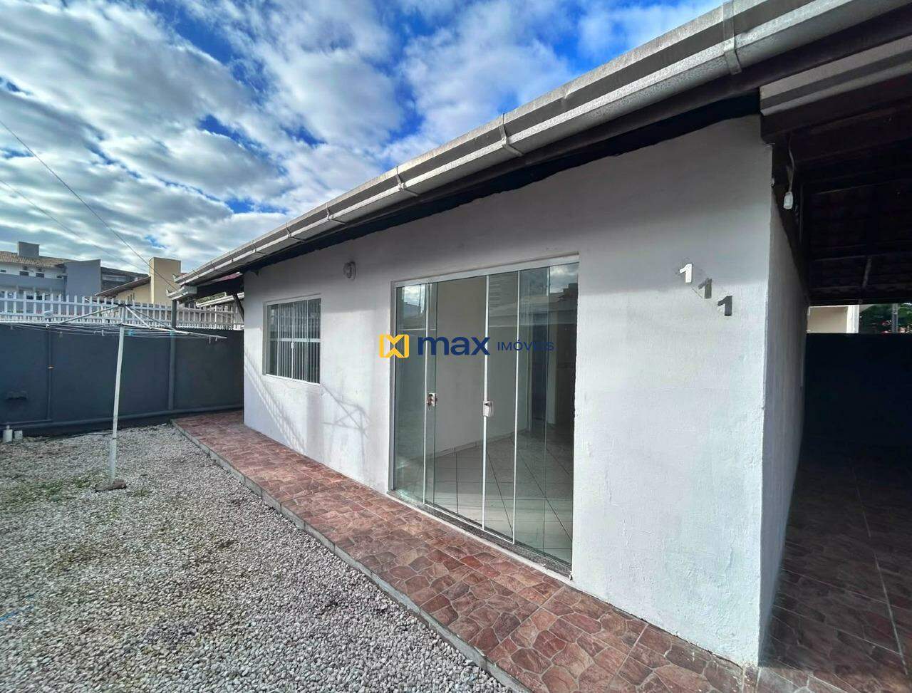 Casa para aluguel no São Pedro: 