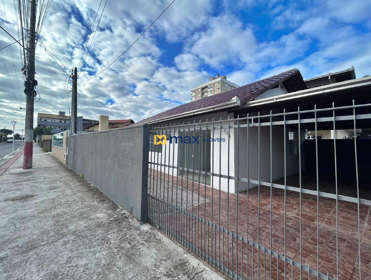 Casa para aluguel no São Pedro: